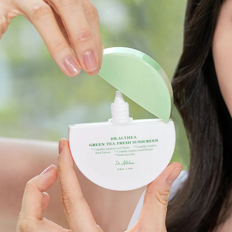 Green Tea Fresh Sunscreen - Image 2